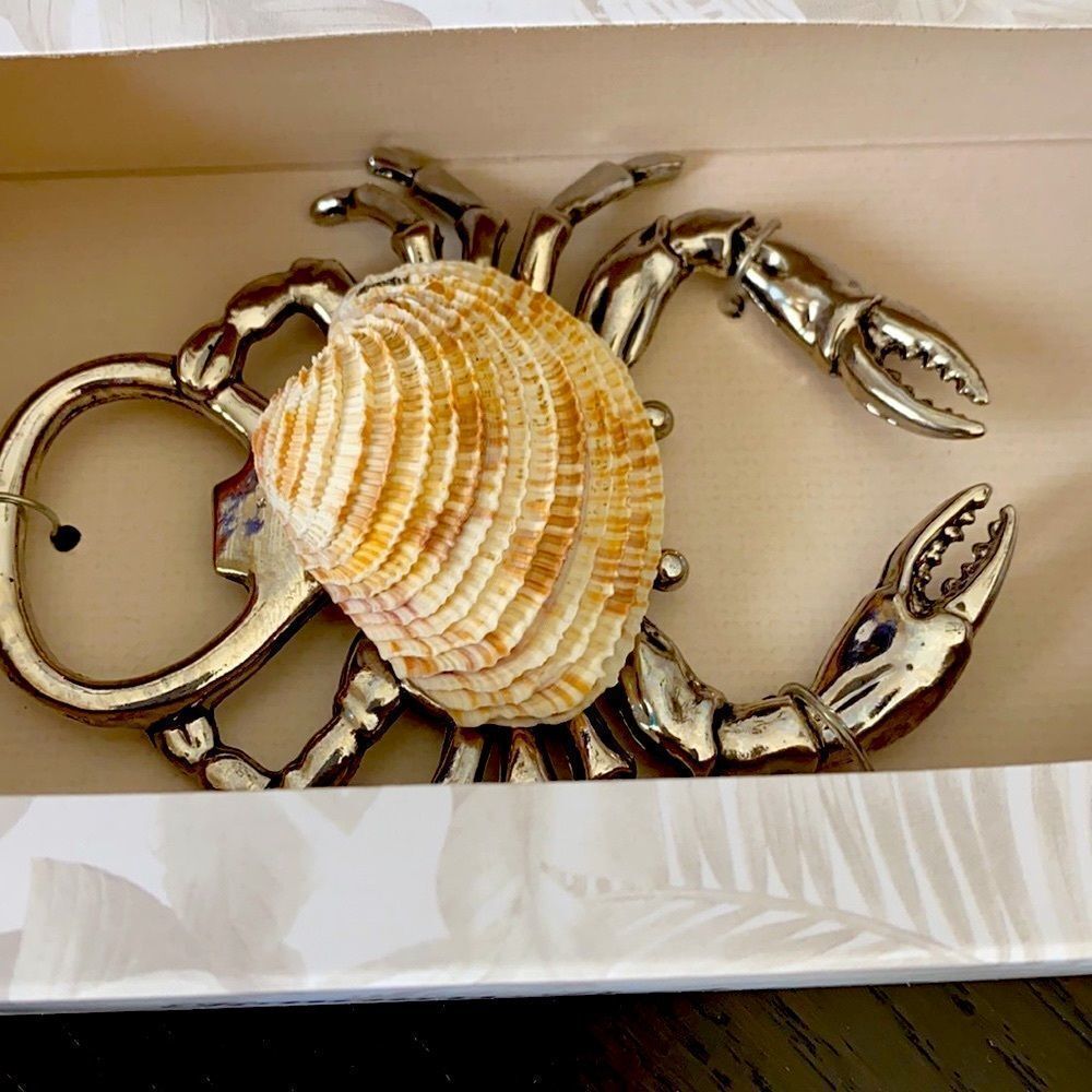 Tommy Bahama Crab bottle opener - Picture 2 of 4